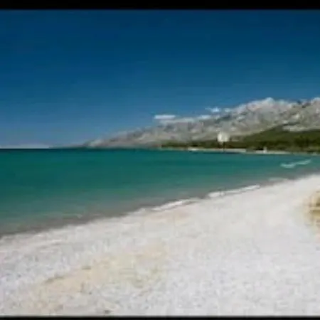 Antea Daire *